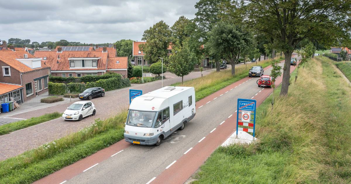Advies voor Lewedorp: accepteer bouwverkeer, maar eis er fietspad en nieuwe weg voor terug - PZC