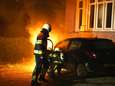 Twee auto's uitgebrand voor woning in Berghem