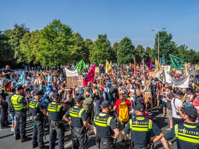 Initiatief minister Jetten: dertien landen willen samen fossiele subsidies bedrijven aanpakken