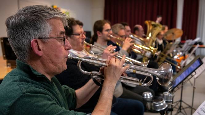 Internationaal gelegenheidsorkest werkt aan Reynaertlied