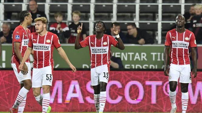 PSV na probleemloze avond tegen Midtjylland nog één horde verwijderd van CL-ticket
