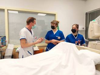 De jeugd van tegenwoordig... doet de nachtshift! Leerlingen ‘proeven’ van het UZ Gent voor Nacht Van De Zorg: “Het komt toch goed hé?”