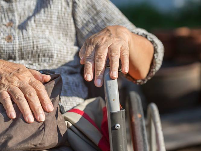 Uitgebuite oudere vrouw moest huis in Nijmegen acuut verlaten: ‘Zij had niets meer’