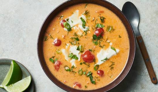 Romige pasta, Thaise currysoep en Luikse gehaktballen: dit is ons weekmenu