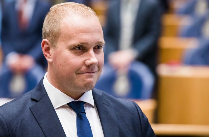 Thierry Aartsen werd vanmiddag als Kamerlid voor VVD beëdigd in de Tweede Kamer