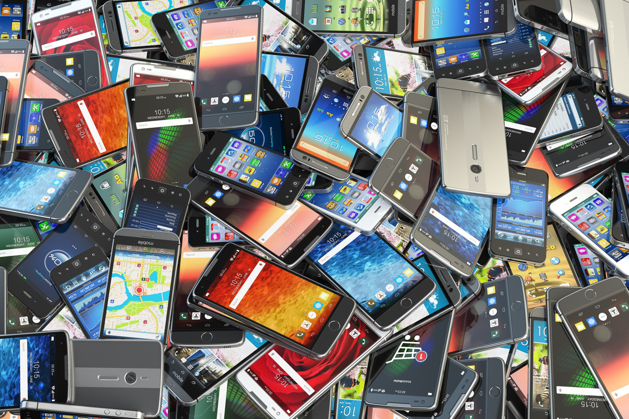 Uw smartphone richt nogal wat schade aan: kan dat niet eerlijker en duurzamer?