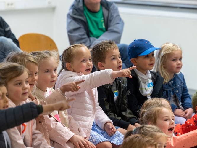 800 Limburgse kleuters voelen zich archeologen tijdens Emma en Otis-dagen: “Zó belangrijk dat ze over geschiedenis leren”
