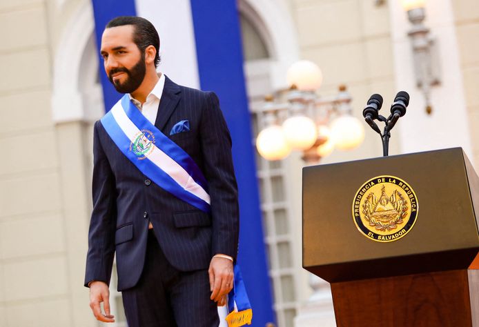 President Nayib Bukele, een grote cryptofan, krijgt veel kritiek.