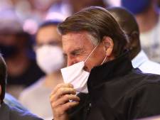 Bolsonaro avoue se cacher pour pleurer dans les toilettes