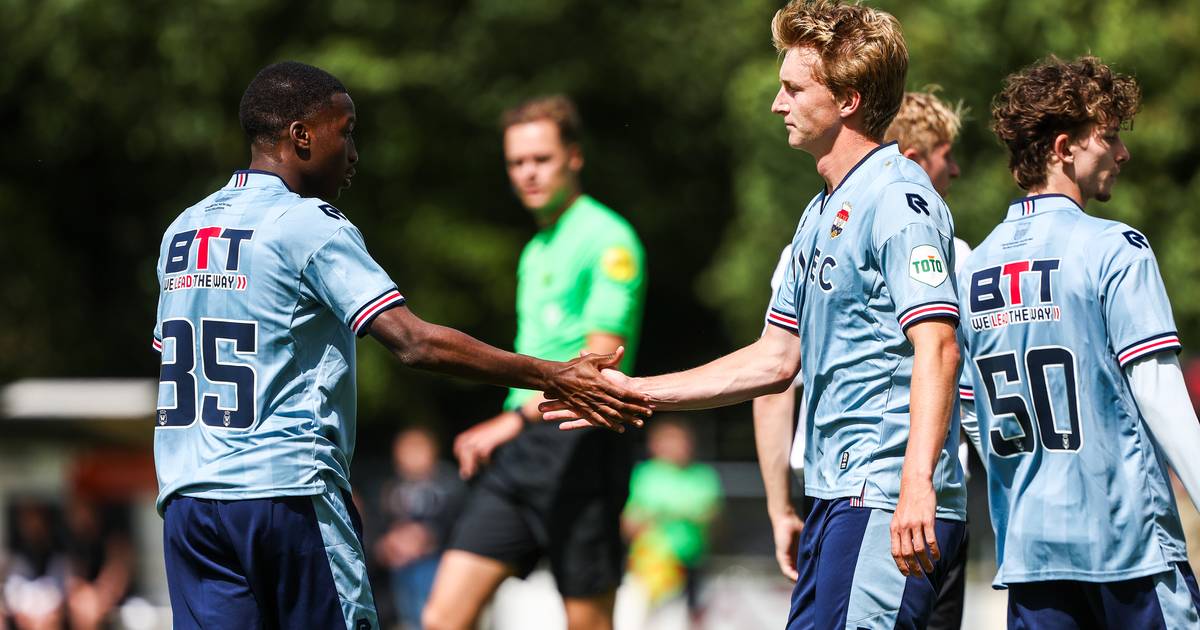 Debutant maakt hattrick tijdens traditionele start van Willem II in Diessen | Tilburg