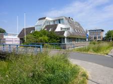 Voormalig politiebureau in Papendrecht wordt misschien noodopvanglocatie voor 85 asielzoekers 
