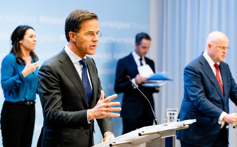 Premier Mark Rutte tijdens de persconferentie. Beeld ANP