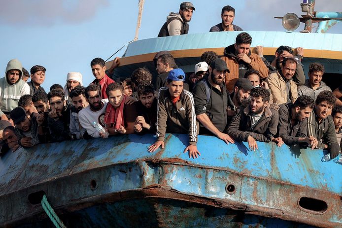 Migranten komen aan op Kreta (archief).