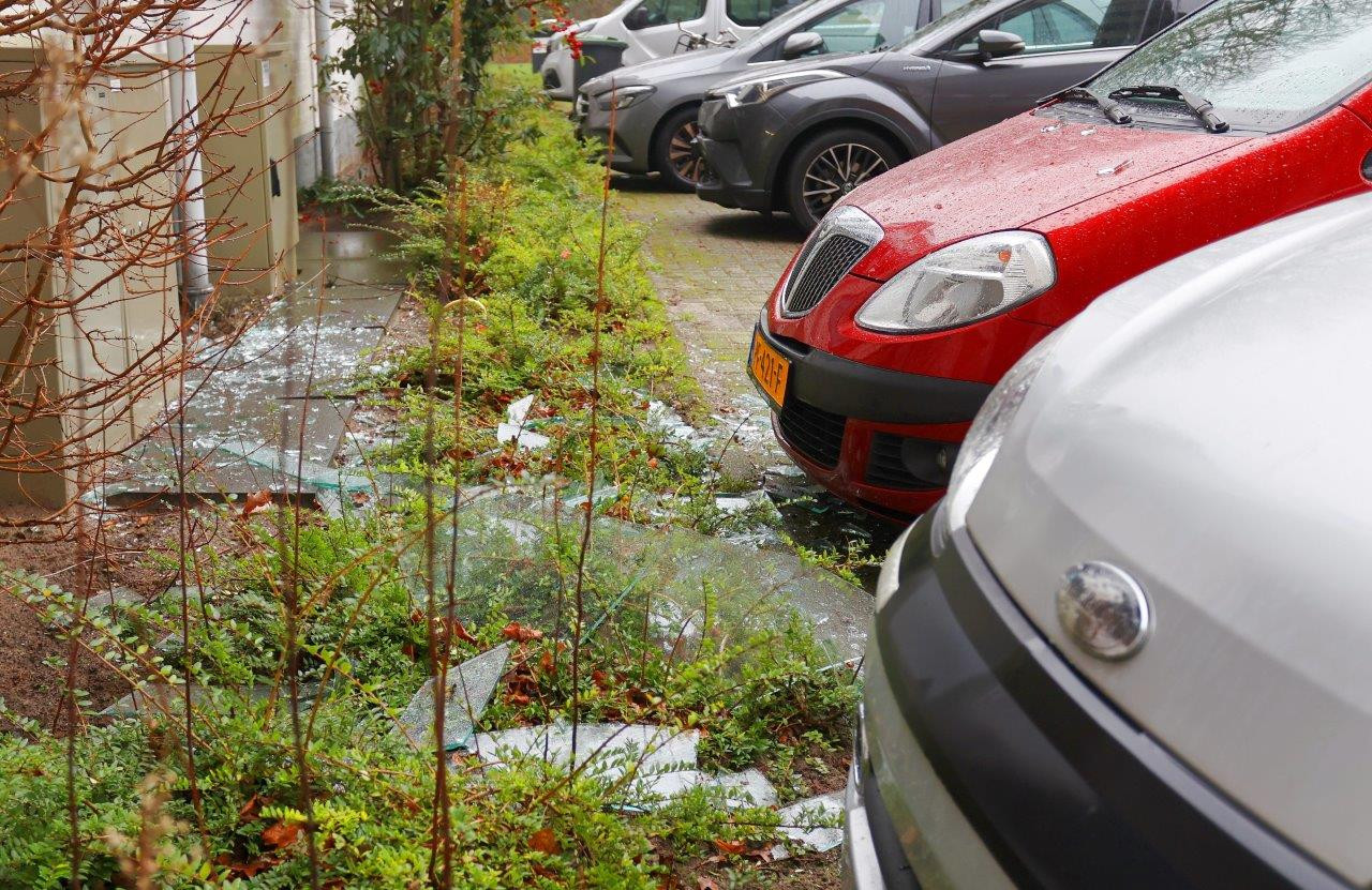 Chaos na gasexplosie in keuken van luxe serviceflat waar veel ouderen