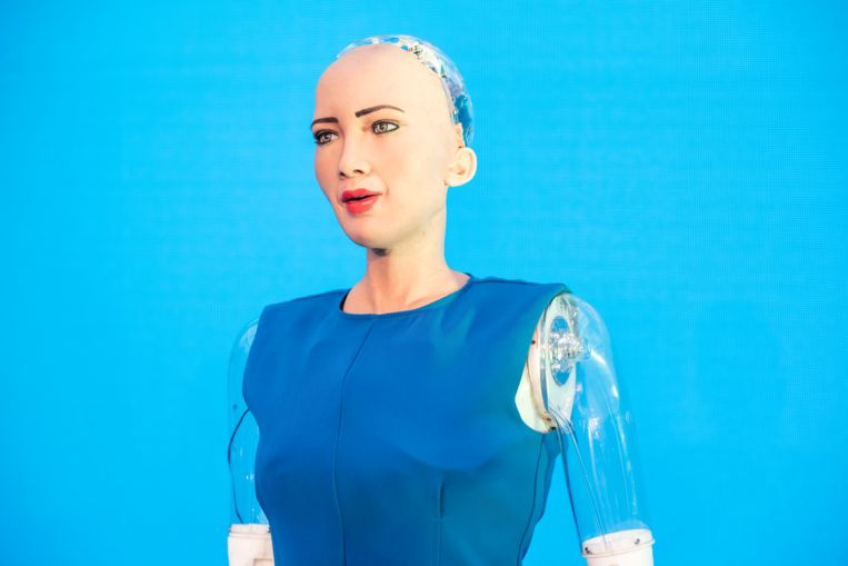 De ‘menselijke’ robot Sophia. Beeld Simon Lenskens