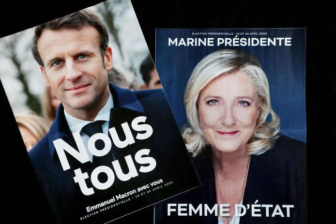 Emmanuel Macron wordt in de polls op de hielen gezeten door Marine Le Pen.