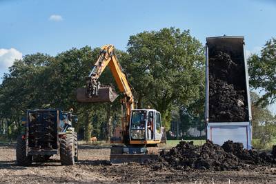 Demoveld in Geesteren: klei-in-zand helpt bij droogte