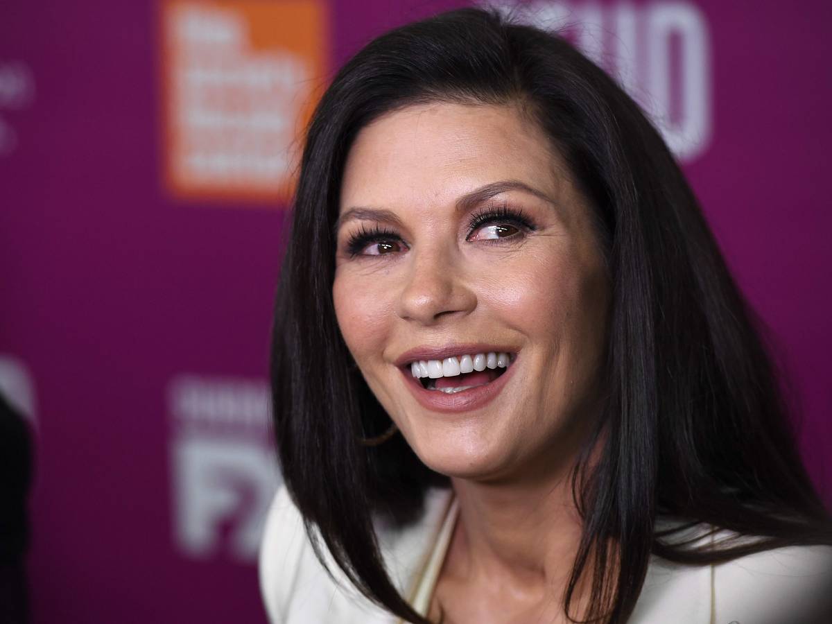 Catherine Zeta-Jones heeft thuis voor vermogen aan exclusieve crèmes | Show  | destentor.nl