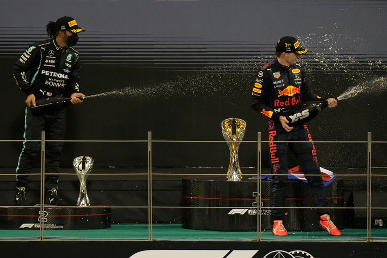 Recensent Wreed Delegeren Voor Verstappen komt alles samen in die laatste ronde | Trouw