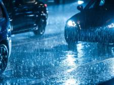 Code geel: zoveel Nederlanders stappen niet in de auto bij sneeuw, regen of storm