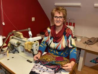Liesbeth leert Kenianen naaien