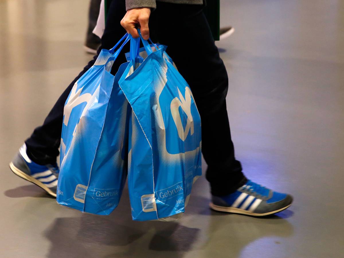 Albert Heijn begint met statiegeld op plastic tasjes bij online boodschappen Koken Eten AD