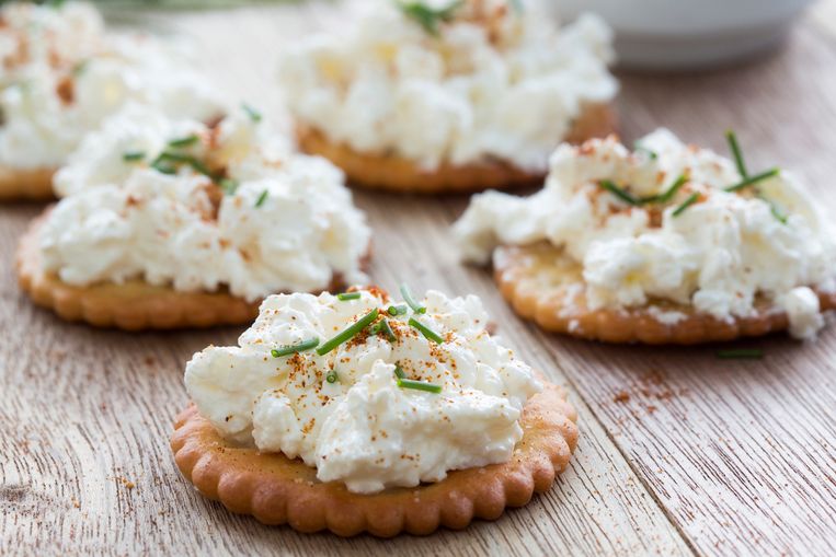 Gezonde crackers? Ook hartige producten bevatten soms veel suiker. Beeld Getty Images/iStockphoto