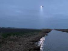 Man (18) op waterscooter geeft zich met twee handen in de lucht over na wilde achtervolging bij Urk