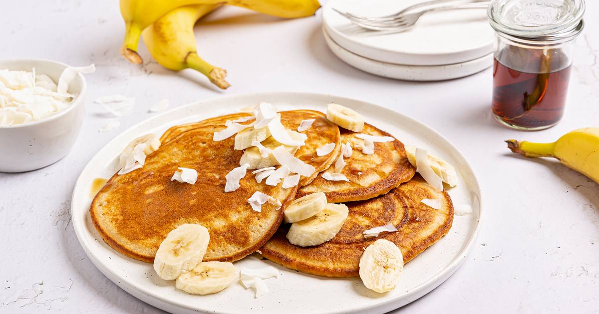 Protein-Packed Breakfast Recipe: Egg and Cottage Cheese Pancakes with Oatmeal