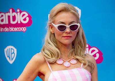 Wil je zien: Housewife Susanna Klibansky doet mee aan nieuw tv-programma Stars On Stage