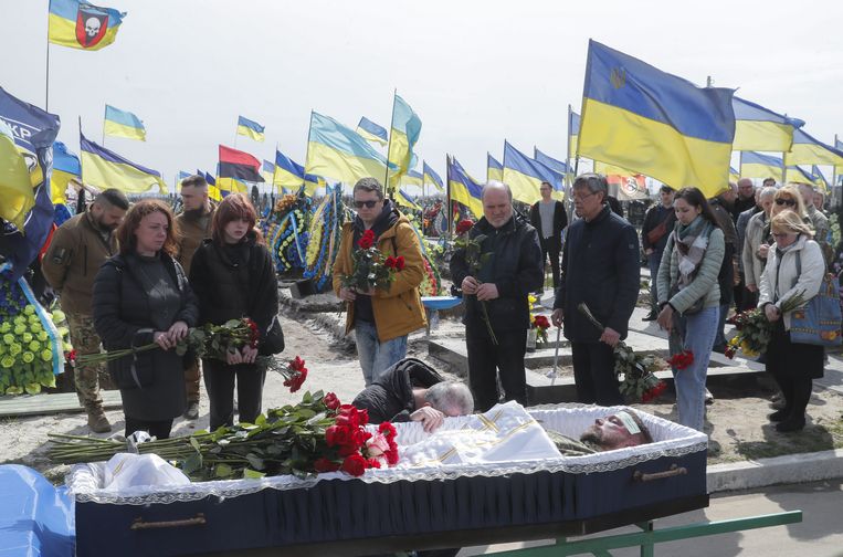 Читайте прямой эфир о войне в Украине в среду, 12 апреля, здесь.