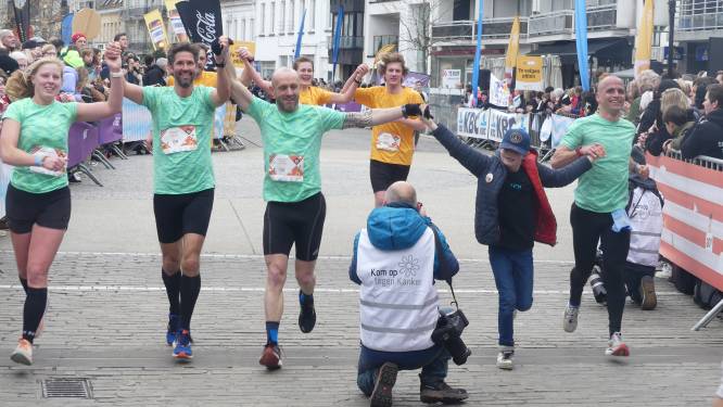 Lieven (45) is doodziek maar finisht 30 kilometer voor Kom op tegen Kanker: “Nu ga ik voor een marathon”