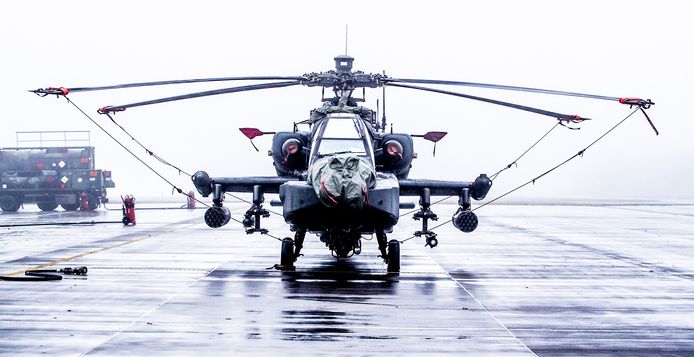Een Apache-gevechtshelikopter.