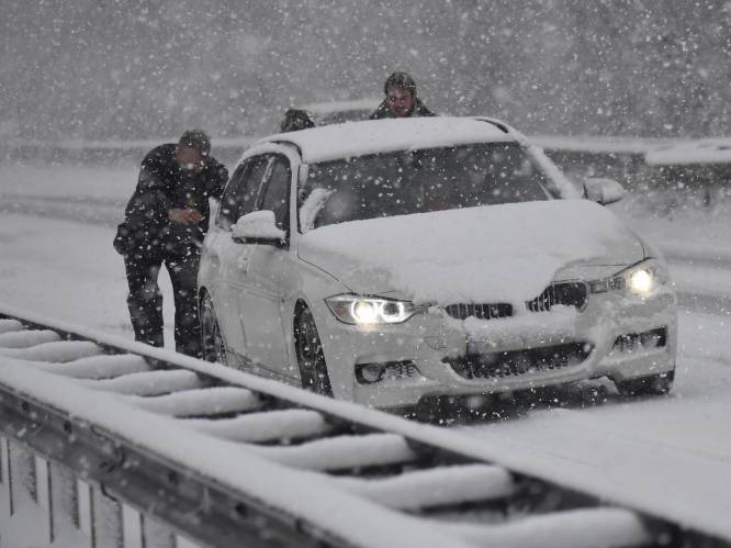 10 onmisbare tips voor het rijden in de sneeuw