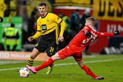 Mauvaise nouvelle pour Thomas Meunier, toujours pas retenu par Dortmund pour la Ligue des Champions