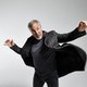 Tom Jones: ‘Als je jarenlang wordt verafgood, komt er een moment waarop je denkt dat je écht onkwetsbaar bent’