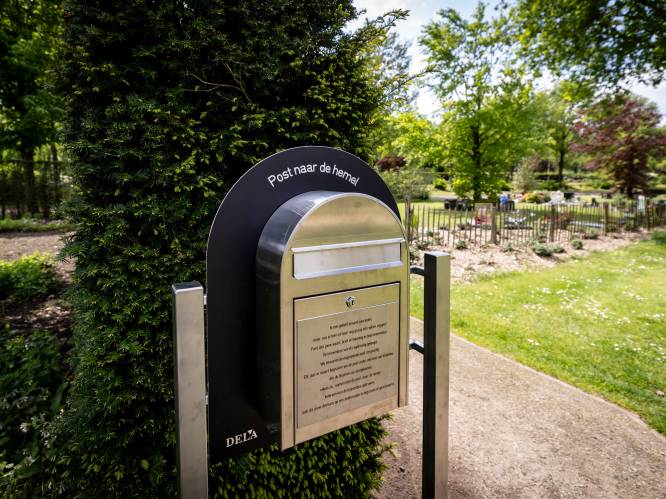 Een laatste groet of uiting van gemis: Oldenzaal plaatst brievenbussen voor 'hemelpost' 