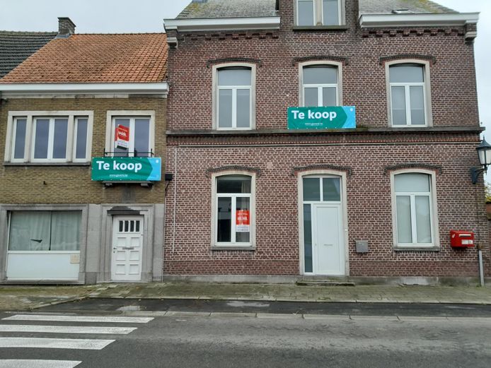 Gemeente verkoopt voormalig schoolgebouw en gemeentehuis van Semmerzake ...