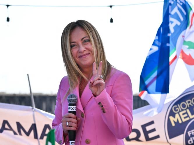Exitpolls: uiterst rechtse Giorgia Meloni wint Italiaanse verkiezingen en wordt wellicht eerste vrouwelijke premier