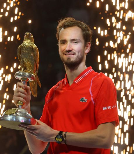 Trop fort pour Murray, Medvedev confirme son excellente forme et s'adjuge le tournoi de Doha