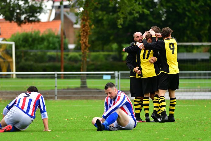 Archieffoto NSV (geel-zwart)