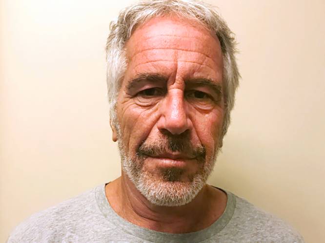 Half Amerika vindt dat er een luchtje zit aan de dood van multimiljonair Epstein