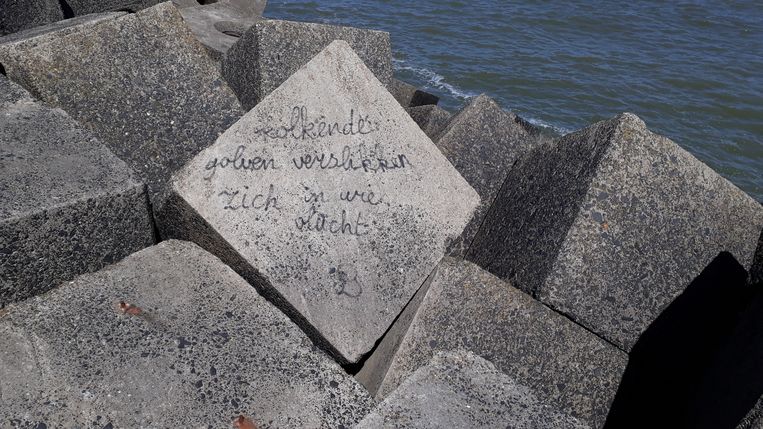 Joop Berding, Havenhoofd Scheveningen, 5 mei 2020. Beeld 