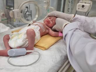 Baby die geboren werd nadat haar moeder stierf door aanval in Gaza gestorven