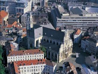 Sans-papiers bezetten Brusselse Begijnhofkerk