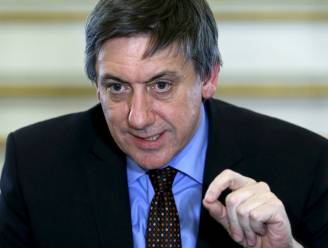 Jambon: "Wie niets te verbergen heeft, moet toch geen schrik hebben dat men vingerafdruk neemt?"