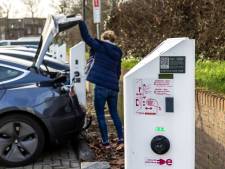 In Utrecht is elektrisch laden zó duur, dat je beter naar Rotterdam kunt rijden om daar de accu te vullen