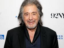 Deskundigen over papa Al Pacino (83): ‘Oudere vaders kunnen baken van rust zijn’