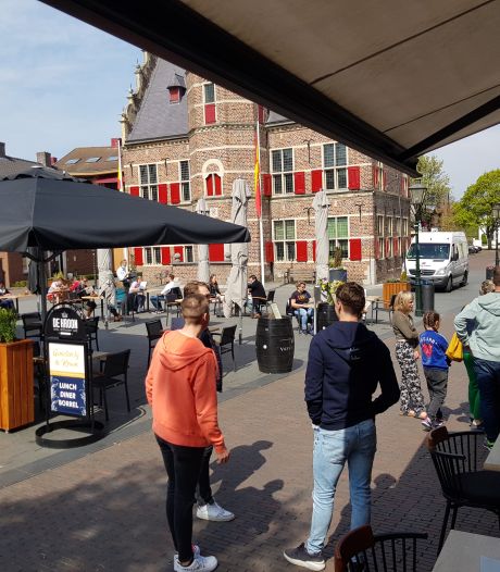 Opgespaarde geld kan weer naar witbier en kroketten