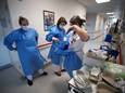 Corona-afdeling in het Máxima MC in Velhdoven op archiefbeeld.